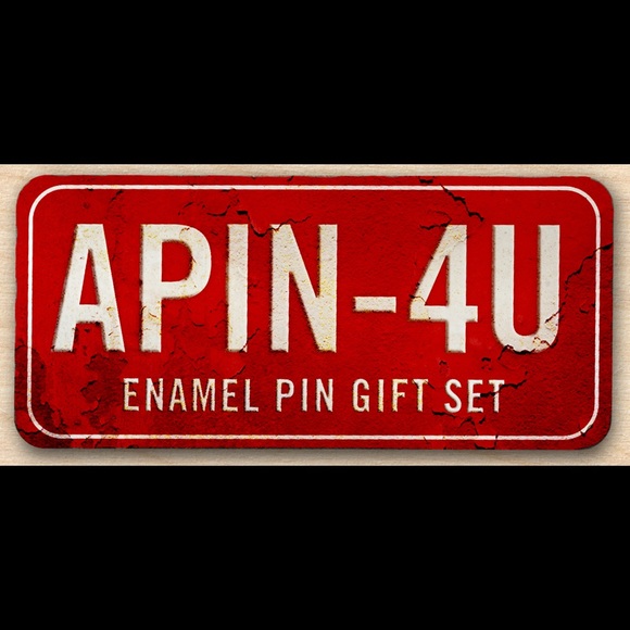 3 Pin Christmas Enamel Pin Gift Set Holiday Pins - Picture 5 of 11